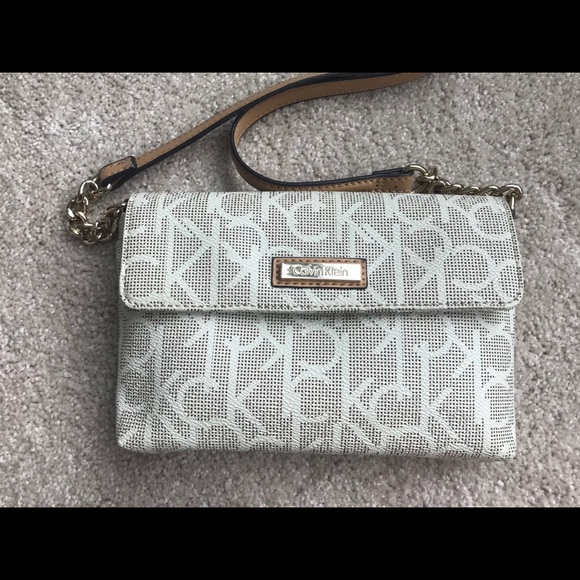 Calvin Klein Handbags - Calvin Klein Crossbody